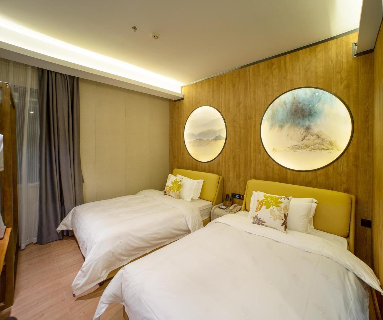 Guangzhou Nuomo International Hotel-Canton Fair Free Shuttle Bus Exterior foto